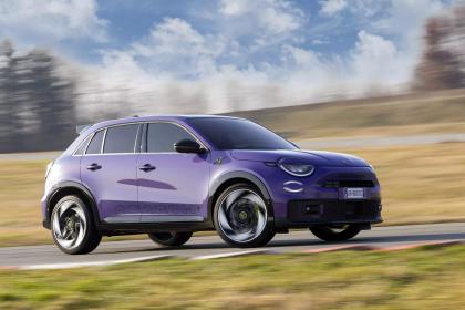 Νέες φωτογραφίες του εντυπωσιακού Abarth 600e Scorpionissima